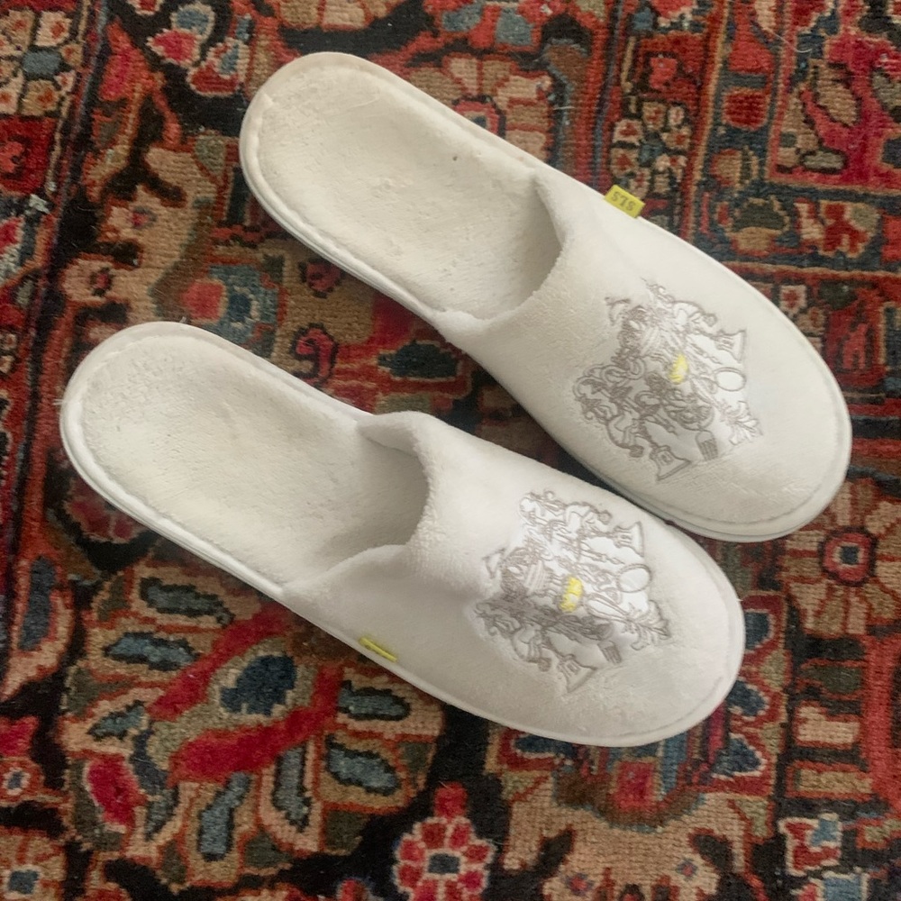 Worn -in shoes